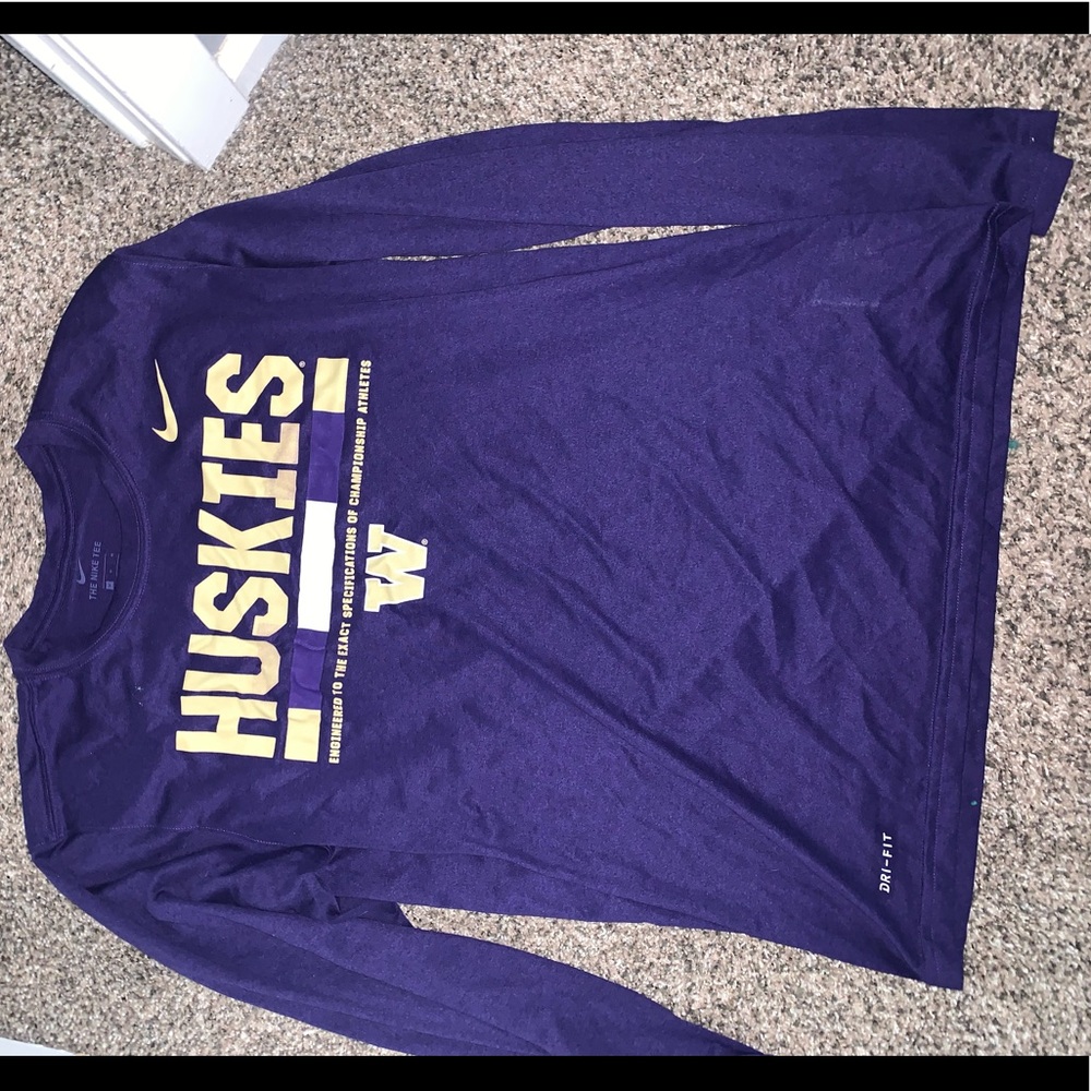 UW Nike Dri-Fit Long Sleeve
